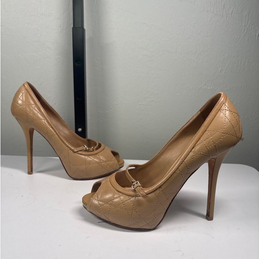Christian Dior Womens Mary Jane Pumps 38 7.5 Cannage Quilted Leather Peep Toe